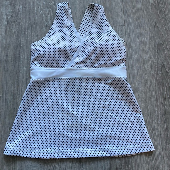 Lululemon polka dot workout top - Picture 1 of 3